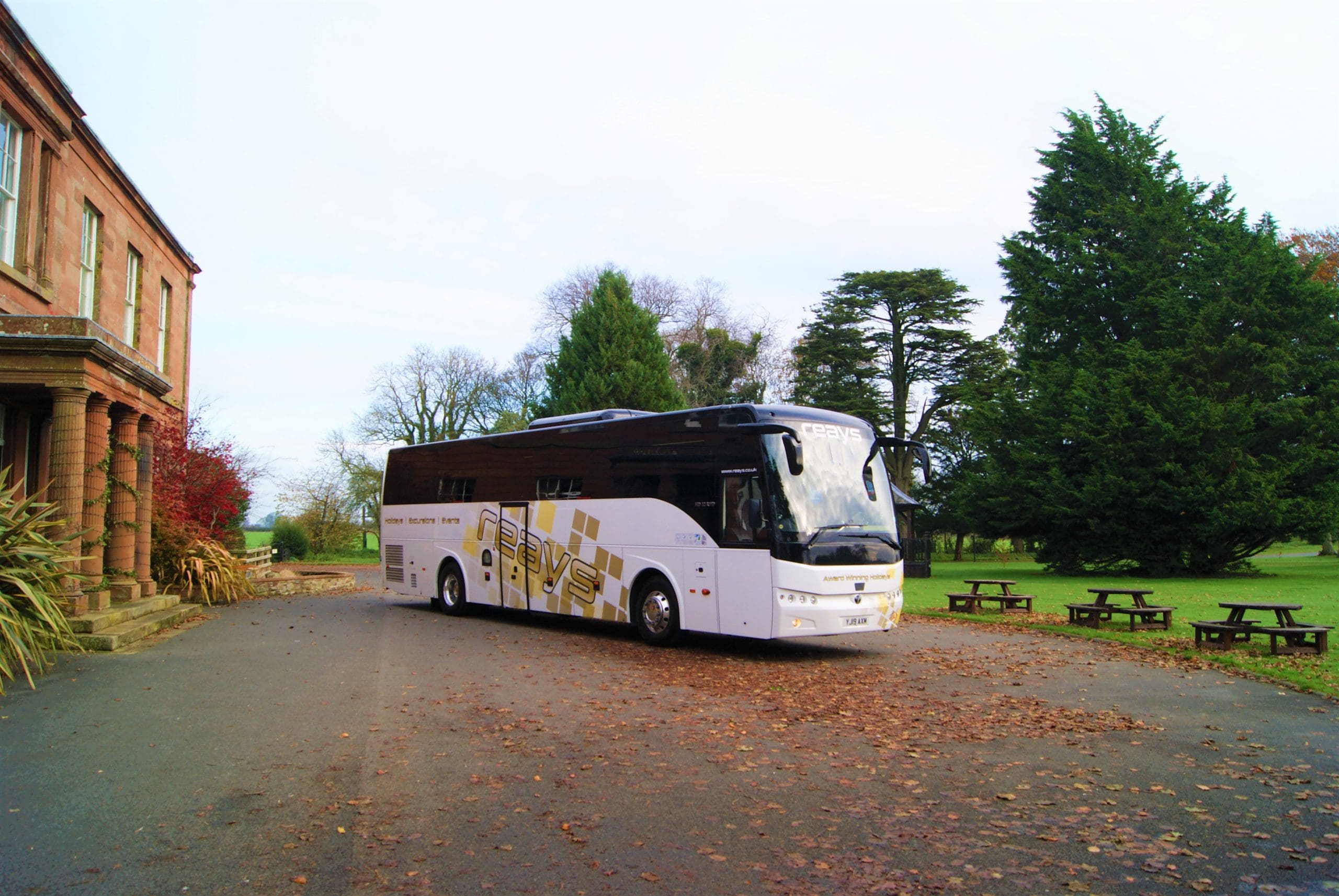 reays coaches day trips 2022
